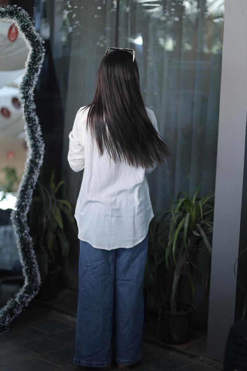 white mirror